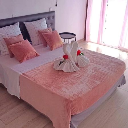 Duplex Rose Porcelaine - Vue Mer- Malendure Bouillante Eksteriør bilde